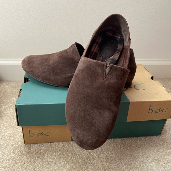 b.ø.c Suede Leather Loafers size 9 - Picture 2 of 3